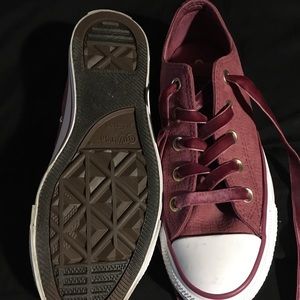 Converse Women’s Sneaker